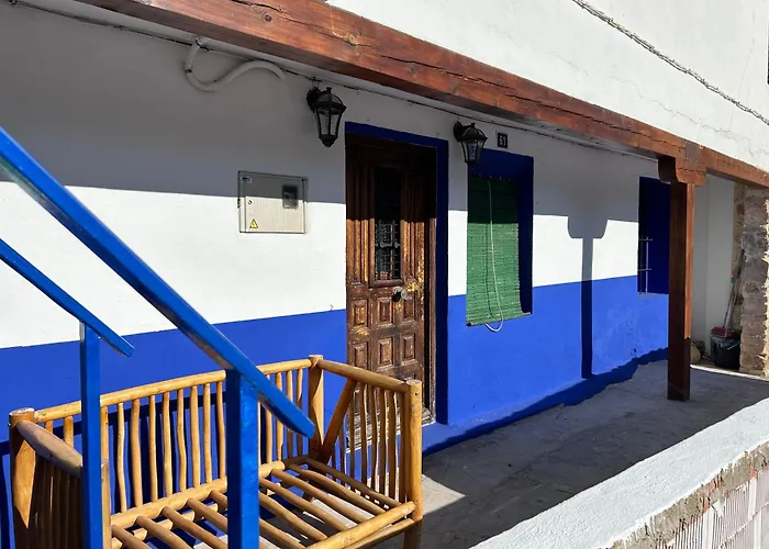 Villa Cueva de la Abuela María Alcala del Jucar