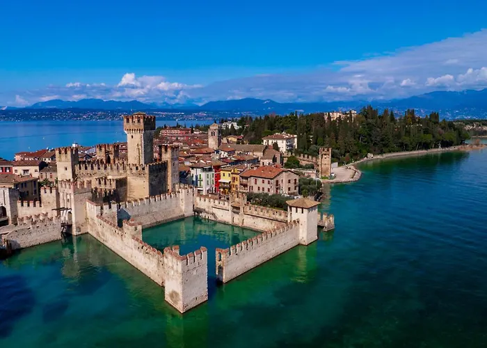 ARCIMBOLDO HOUSE 2&2, Emma Villas Sirmione