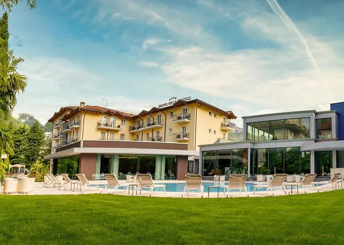 Villa Nicolli Romantic Resort - Adults Only Riva del Garda