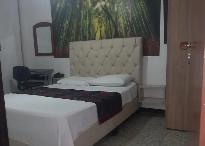 Hotel Los Cristales Pereira