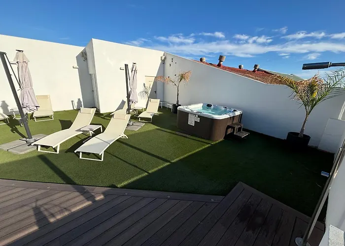 Daos Suites & Terrace Marbella