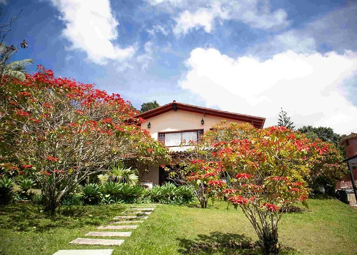 Autenthico Sajonia Hotel Aeropuerto Rionegro