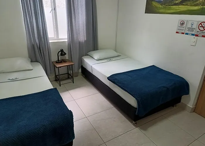 Air Guest House - con Desayuno&Jacuzzi Social Medellín