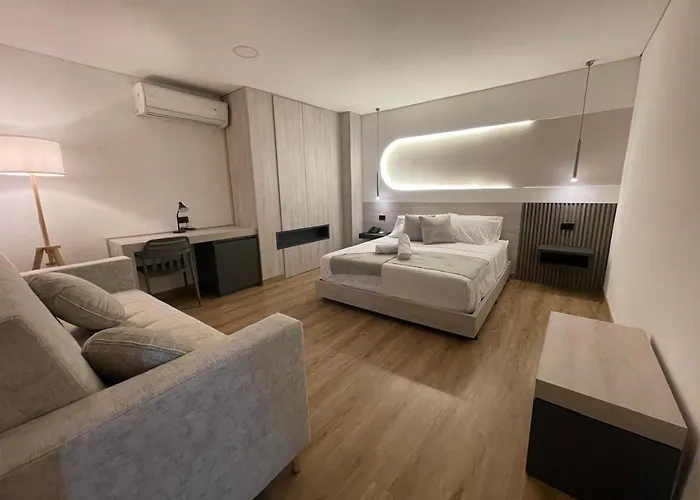 Hotel Time Oclock Medellín