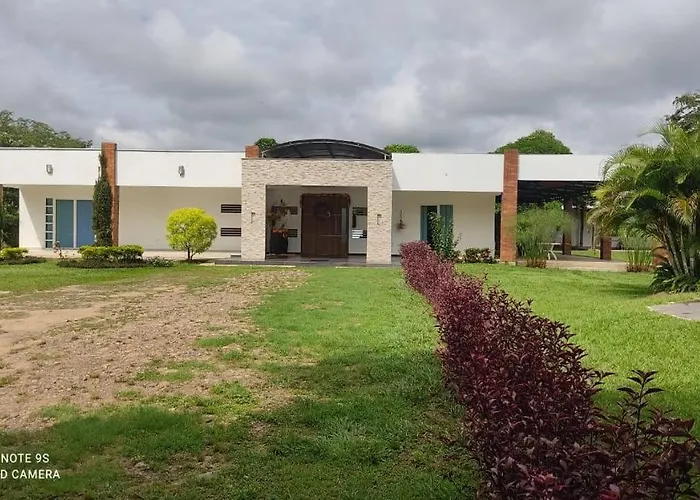 Casablanca de Sirivana Yopal