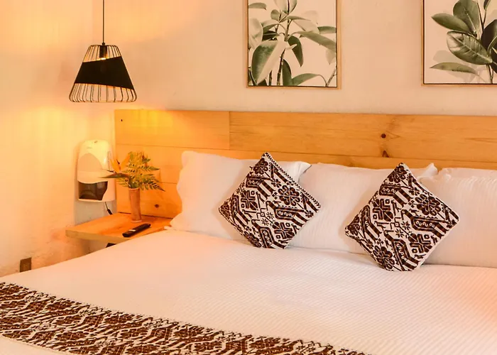 Hotel Petit Mesón  Valle de Bravo