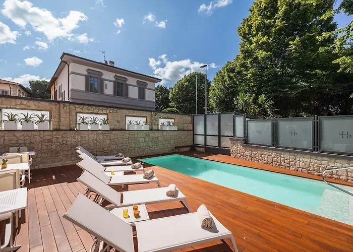 Lhp River Club Firenze