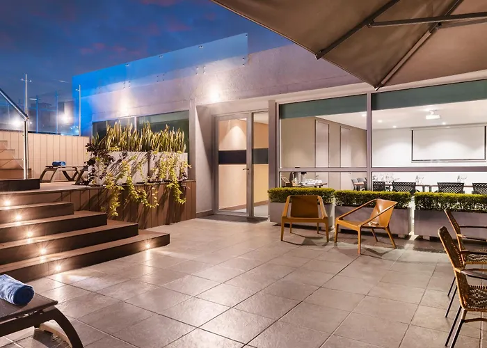 Hotel Hampton By Hilton Cali