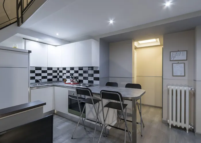 Luxury On The River Roma