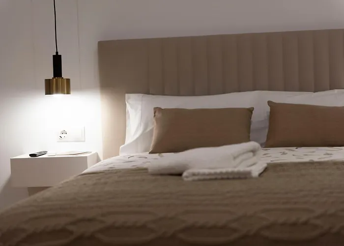 Bed and Breakfast El jardí de l'avet Lleida