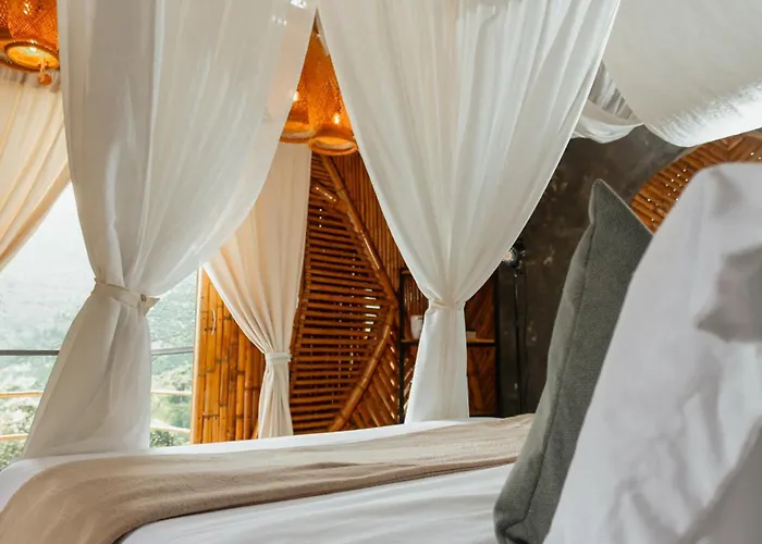 Attraversiamo Bamboo House Manizales