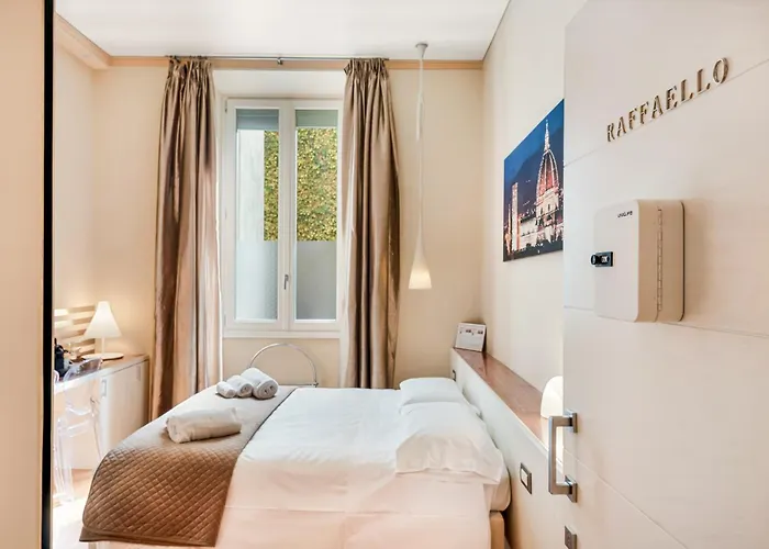 Aurora Garden Lodging - Rooms & Apartment Firenze