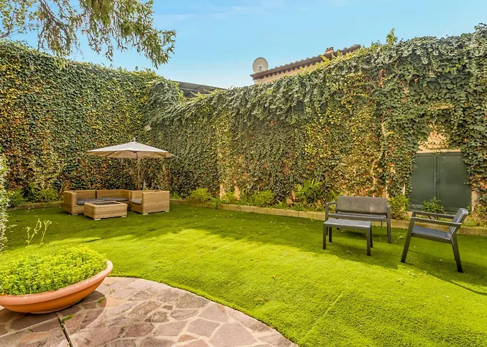 Aurora Garden Lodging - Rooms & Apartment Firenze