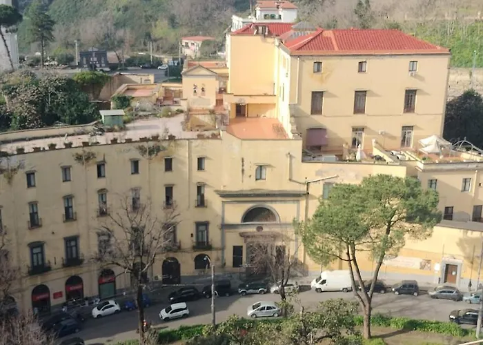 Bed and Breakfast Red House Napoli