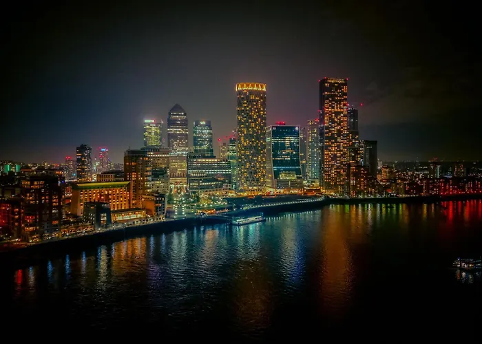 Canary Riverside Plaza Hotel Londra