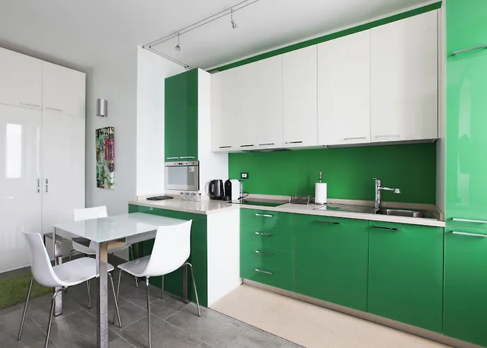 Versoverde Alzaia Naviglio Grande Milano