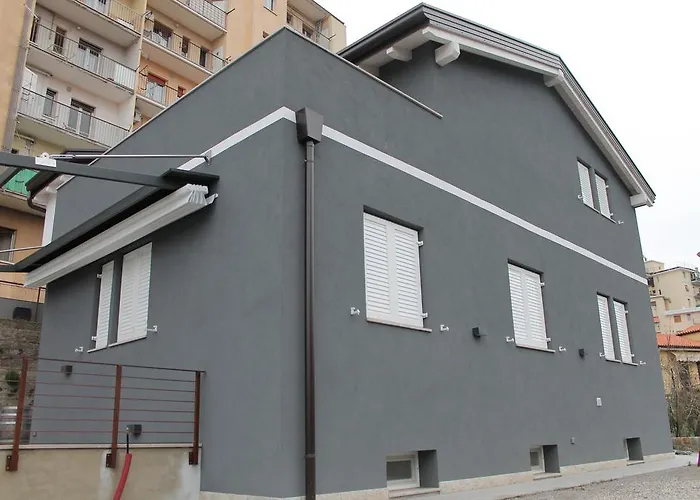 Rooms Maison 3 Magnoni Trieste